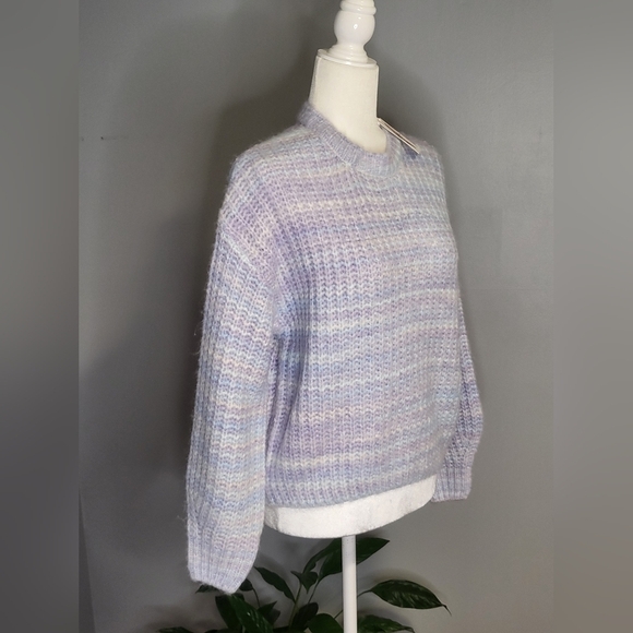 Jessica Simpson Lavender Lt. Blue and White Pastel Oversize Sweater - Size S - Picture 2 of 7